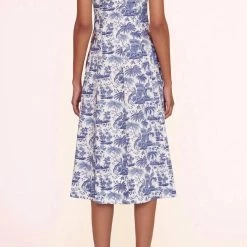 Staud Bait Dress in Blue Toile Whiskey - women -STAUD Sales Store 6fa3f8ec18d846e6a6275a503fbeb9e7 66d6ebb6 8bbd 4719 a32e 179a1ee7f26c 1080x
